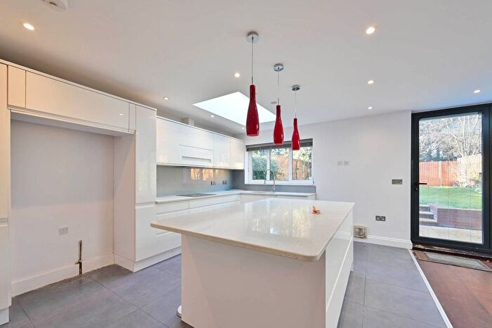 5 Bedroom Property To Rent In Bowness Crescent, Kingston, London, SW15