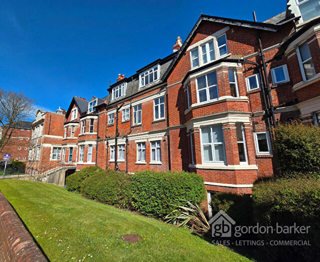 1 Bedroom Flat For Sale In Norwich Avenue West, Bournemouth, BH2