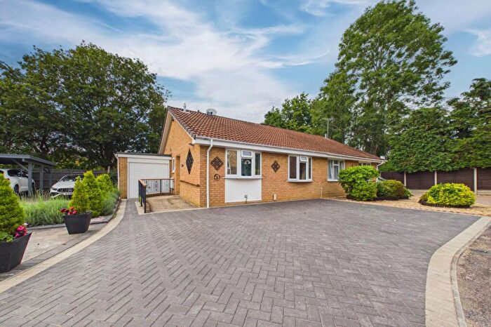 2 Bedroom Bungalow For Sale In Burghead Close, College Town, Sandhurst, Berkshire, GU47