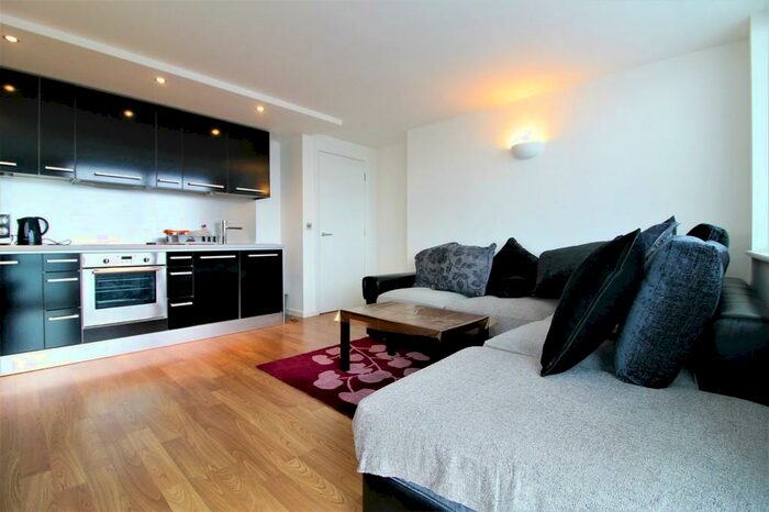2 Bedroom Apartment To Rent In West Point, Leeds, West Yorkshire, LS1