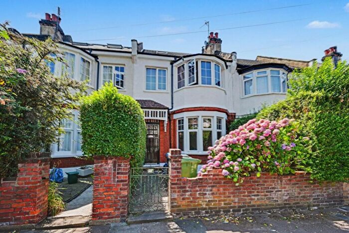 4 Bedroom Terraced House For Sale In Dewsbury Road, London, NW10