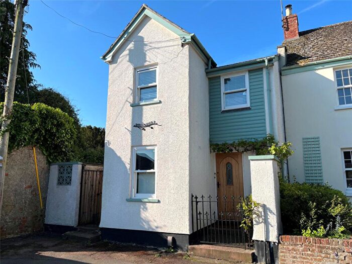 3 Bedroom Semi-Detached House For Sale In Farm Lane, Shurdington, Cheltenham, Gloucestershire, GL51