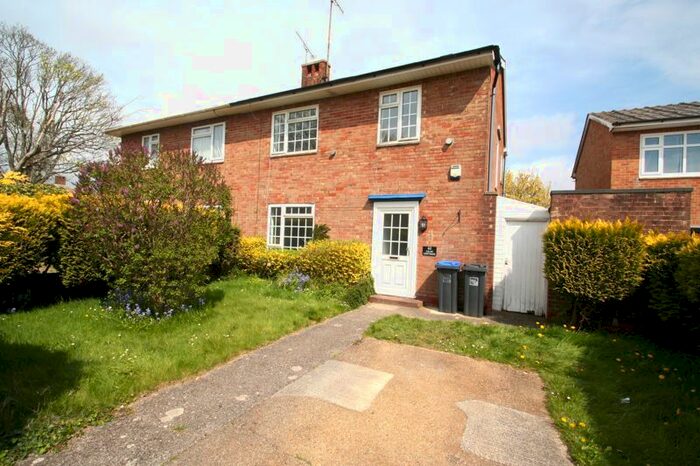 3 Bedroom Semi-Detached House To Rent In Limbrick Lane, Goring-By-Sea, Worthing, BN12