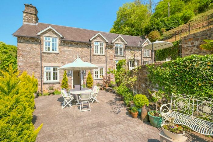 5 Bedroom House For Sale In Sandplace, Near Looe, PL13