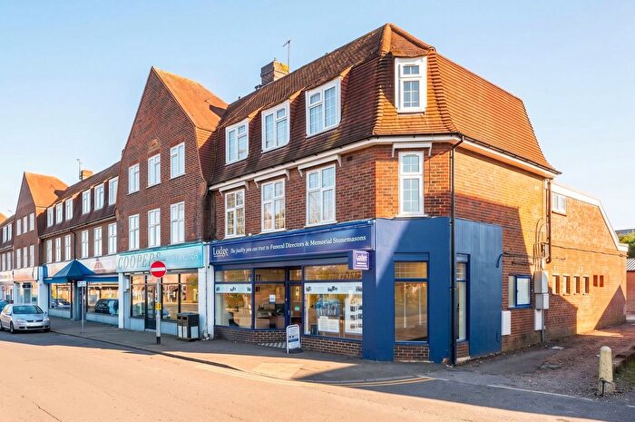 2 Bedroom Flat To Rent In London Road, Guildford, GU4