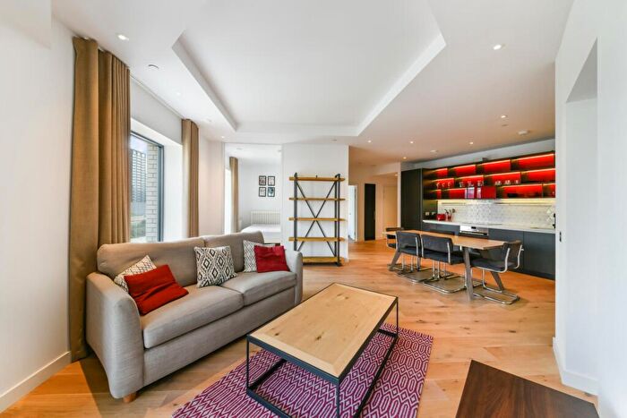 3 Bedroom Apartment To Rent In Grantham House, London City Island, London, E14