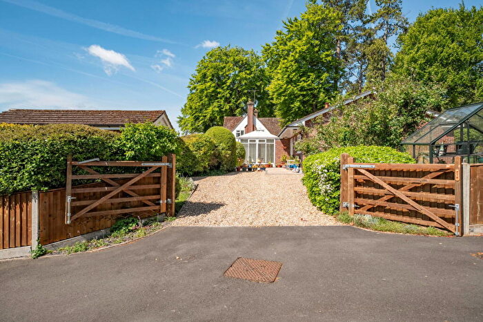 3 Bedroom Detached Bungalow For Sale In Lynch Hill Park, Whitchurch, RG28