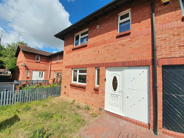 3 Bedroom House To Rent In Copeswood, Werrington Pe$, PE4