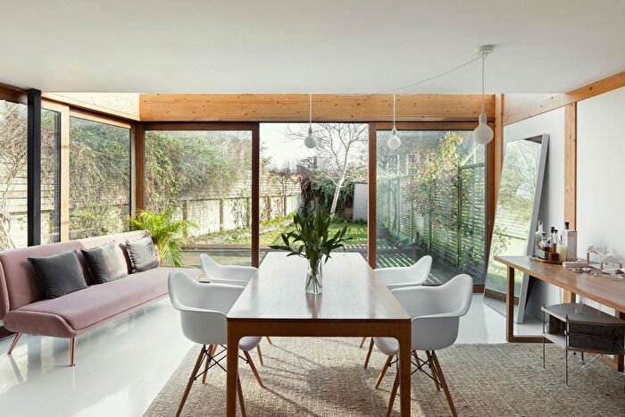 4 Bedroom End Terrace House For Sale In Park Row, London, SE10