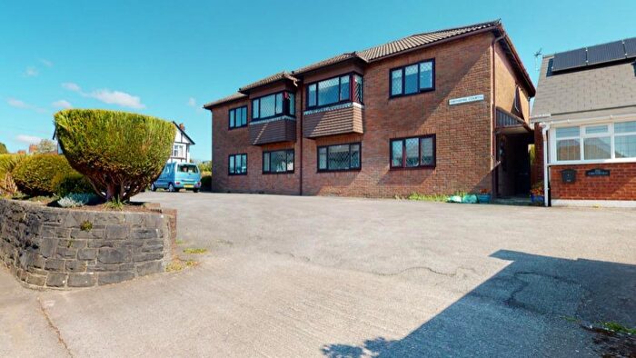 2 Bedroom Flat To Rent In Pantbach Road, Rhiwbina, Cardiff, CF14