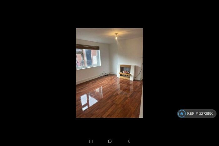 3 Bedroom Terraced House To Rent In Greystones Road, Whiston, Rotherham, S60