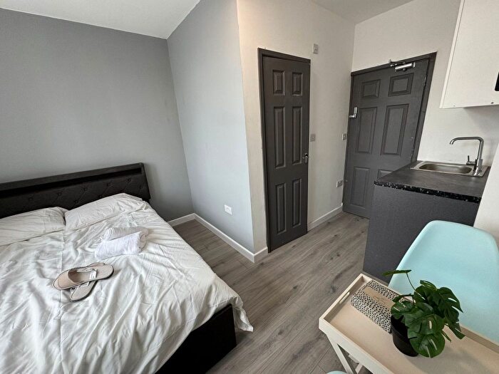 Studio To Rent In Handel Way, Edgware, HA8