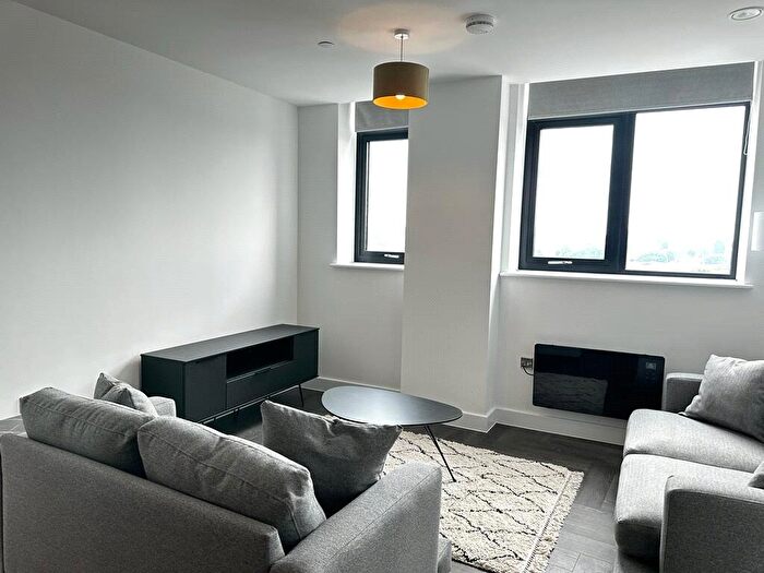 2 Bedroom Apartment To Rent In Gooch Street North, Birmingham, West Midlands, B5