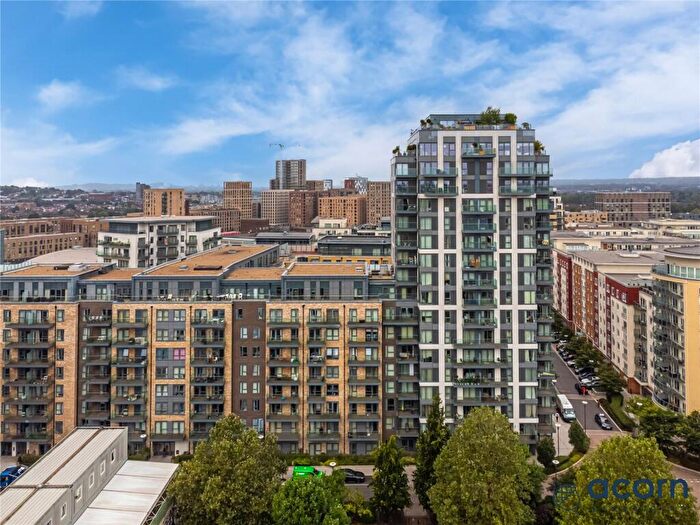 1 Bedroom Apartment For Sale In Argent House, Beaufrort Square, NW9