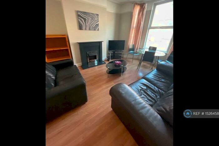 4 Bedroom Terraced House To Rent In Freshfield Road, Wavertree, Liverpool, L15