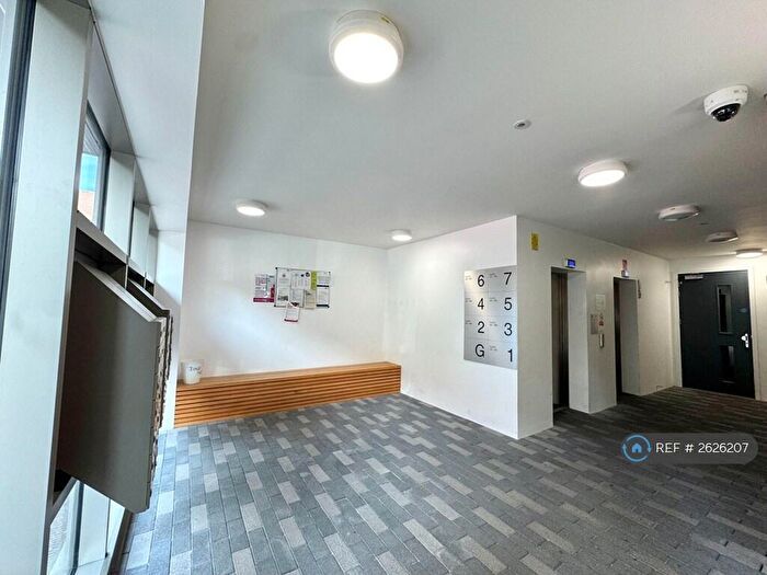 1 Bedroom Flat To Rent In Lariat Court, Barking, IG11