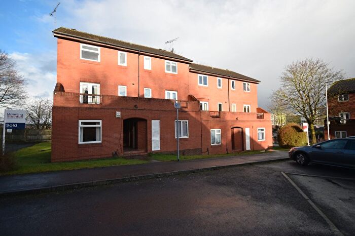 1 Bedroom Flat To Rent In Well Close Rise, Leeds, West Yorkshire, LS7