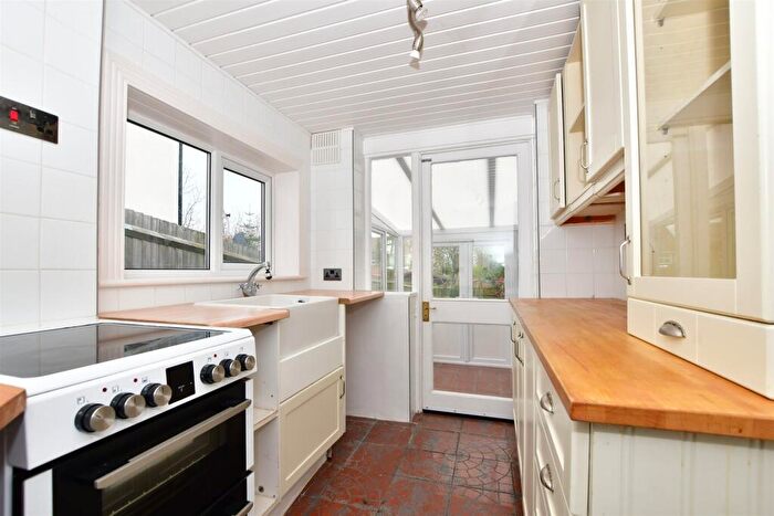 2 Bedroom Terraced House For Sale In Mount Road, Borstal, Rochester, Kent, ME1
