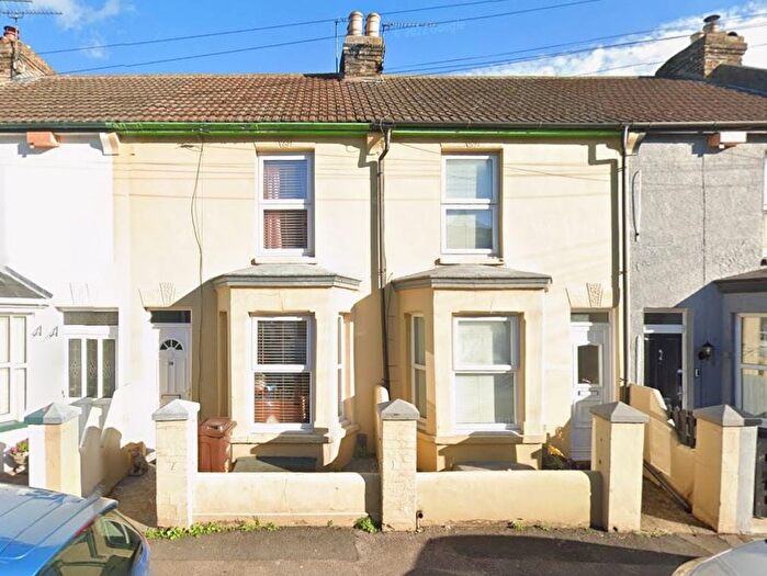 2 Bedroom Terraced House To Rent In King Edward Road, Gillingham, ME7