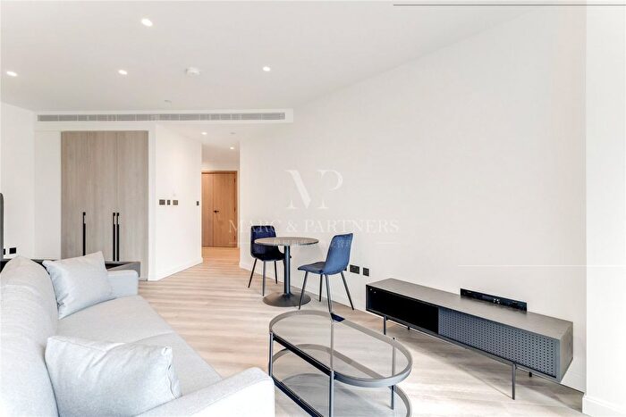 Studio To Rent In The Aspen, Marsh Wall, London, E14