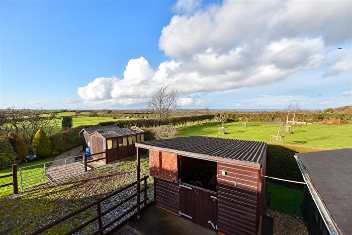 3 Bedroom Detached Bungalow For Sale In Old Road, Calbourne, Newport, Isle Of Wight, PO30