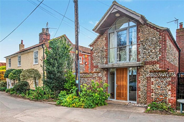 2 Bedroom Detached House For Sale In Cley-Next-The-Sea, Norfolk, NR25