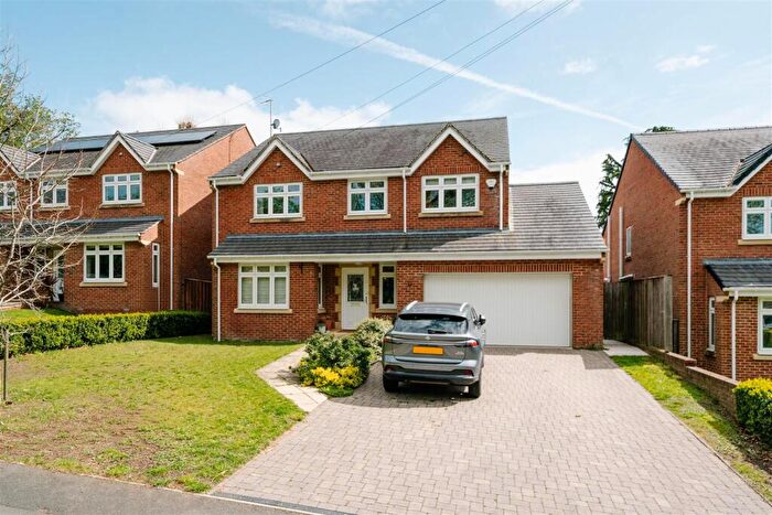 4 Bedroom Detached House For Sale In Netherleigh Road, Ashgate, Chesterfield, S40