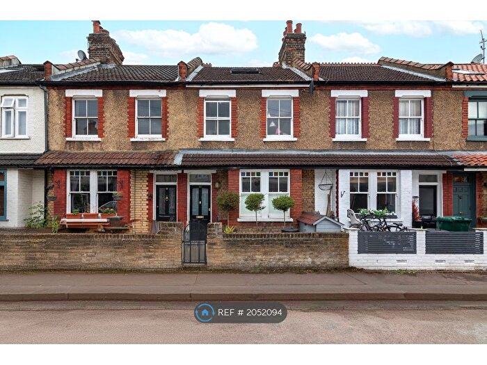 3 Bedroom Terraced House To Rent In Andover Road, Twickenham, TW2