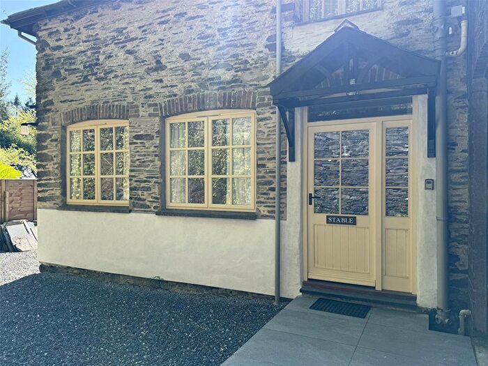 2 Bedroom Flat For Sale In Pantperthog, Machynlleth, Powys, SY20