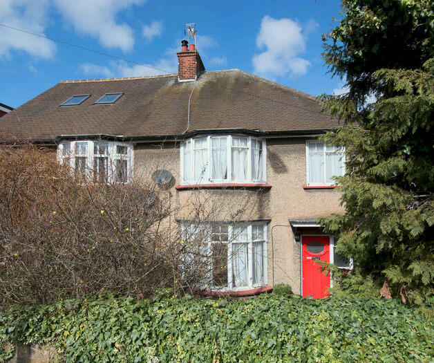 3 Bedroom Semi-Detached House To Rent In Ware Road, Hertford, SG13