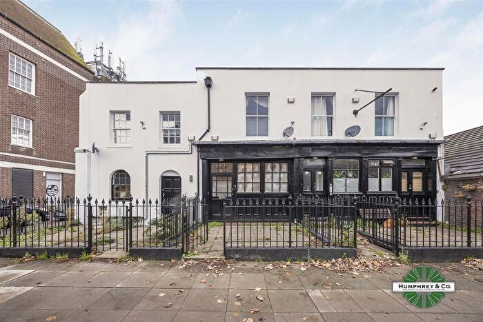 1 Bedroom Flat To Rent In Exmouth Street, London, E1