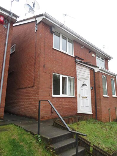 2 Bedroom Semi-Detached House To Rent In Blackthorn Close, Shawclough, OL12