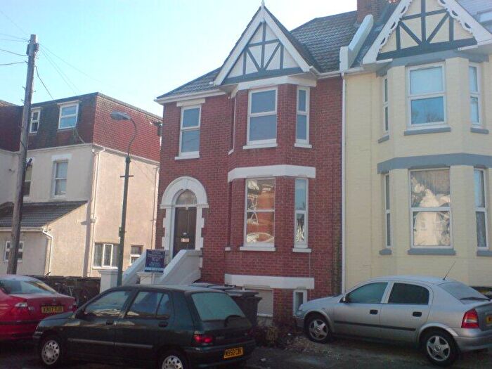 3 Bedroom Flat To Rent In Westby Road, Boscombe, BH5