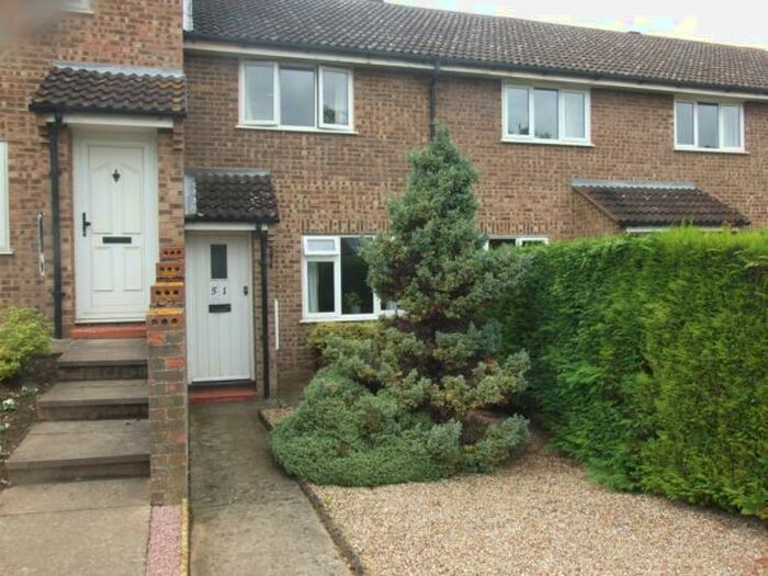 2 Bedroom Terraced House To Rent In Byron Close, Hitchin, SG4