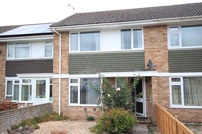 3 Bedroom Terraced House For Sale In Lime Tree Close, Bridgwater, TA6