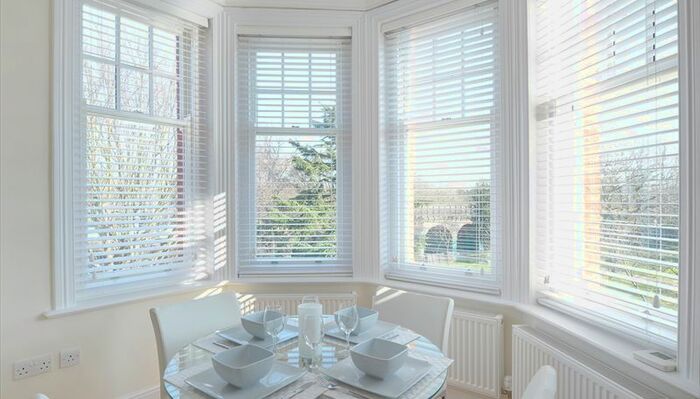 1 Bedroom Flat To Rent In King Street, London, W6