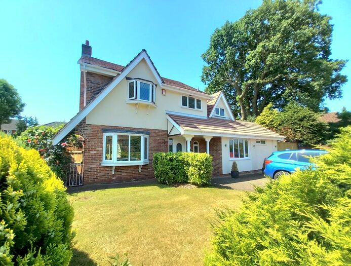 5 Bedroom Detached House To Rent In Heathergate Place, Wistaston, CW2