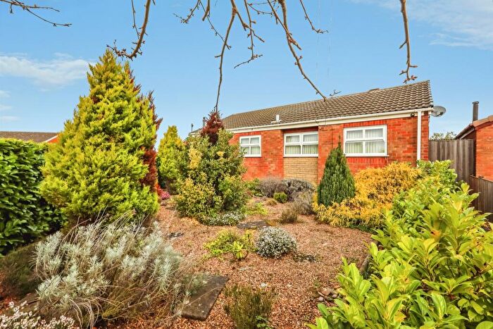 2 Bedroom Detached Bungalow For Sale In Blackthorn Close, Scunthorpe, DN15