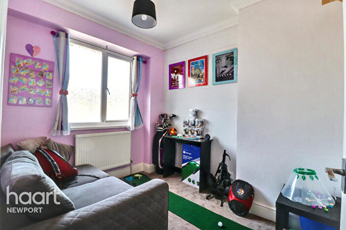3 Bedroom End Of Terrace House For Sale In Maesglas Crescent, Newport, NP20
