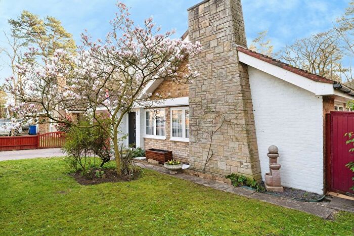 3 Bedroom Bungalow For Sale In Woodlands Way, Mildenhall, Suffolk, IP28