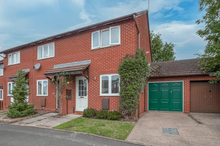 2 Bedroom Terraced House To Rent In Foxcote Close, Winyates East, Redditch B98