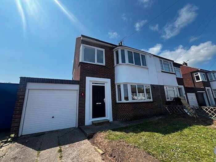 3 Bedroom Semi-Detached House To Rent In Sholden Road, Rochester, ME2