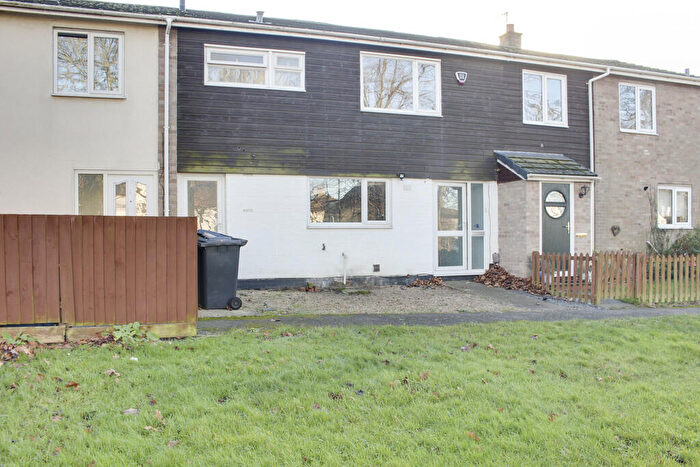 3 Bedroom Terraced House To Rent In Sandfields Road, St Neots, PE19