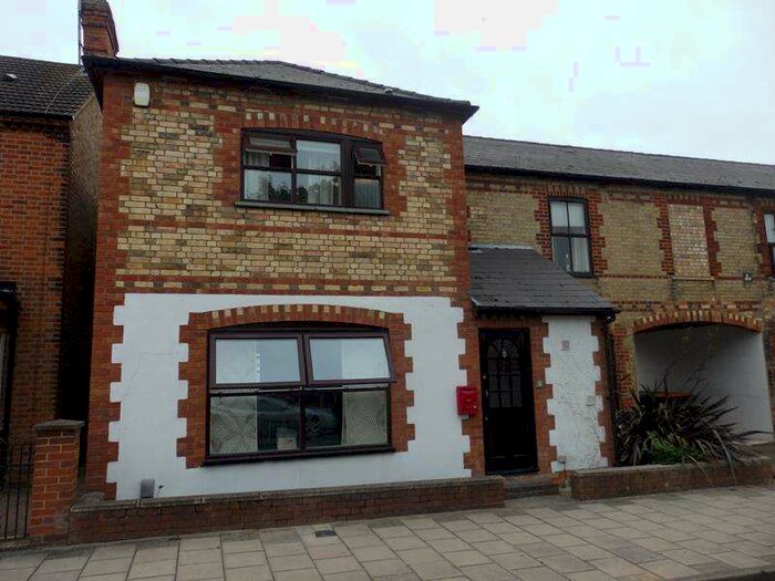 2 Bedroom Mews House To Rent In Flat The Old Mews, Clarendon Street, MK41