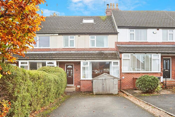 3 Bedroom Terraced House For Sale In Fieldhead Road, Guiseley, Leeds, LS20