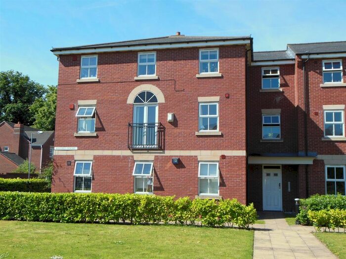 2 Bedroom Flat For Sale In Selwyn Road, Burntwood, WS7