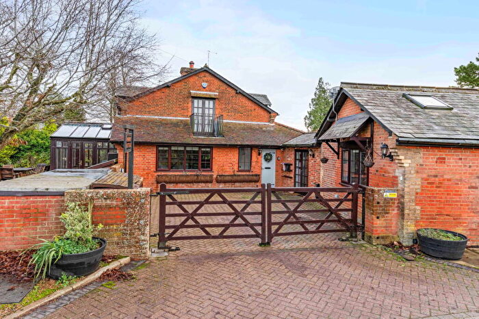 4 Bedroom End Of Terrace House For Sale In Rowney Lane, Dane End, Ware, SG12