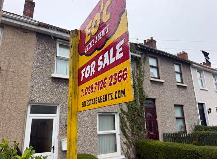 3 Bedroom Terrace House For Sale In St. Brigids Avenue, Derry / Londonderry, BT48