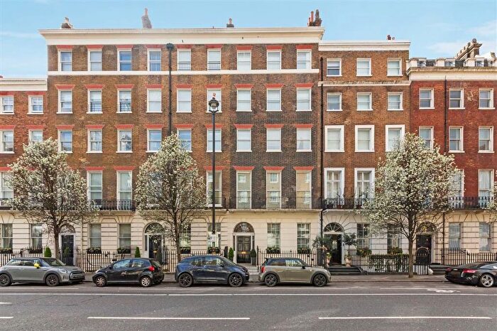 1 Bedroom Flat To Rent In Gloucester Place, Marylebone, W1U