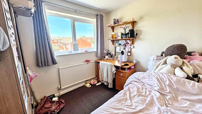 5 Bedroom Terraced House To Rent In Sullivan Close, Colchester, Essex, CO4
